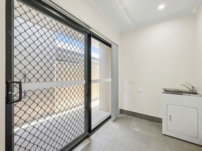 8B Stanmore Ct, Lynwood