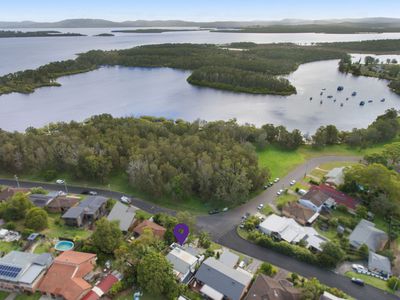 24 Pipers Bay Drive, Forster