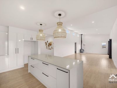 15 Coastal View Drive, Tallwoods Village