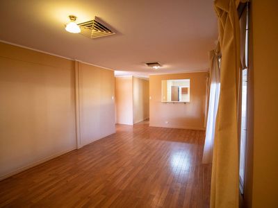 16 Nanba Street, Newman