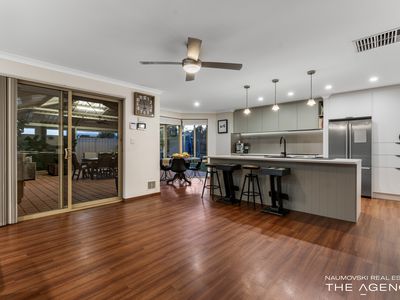 14 Masters Place, Marangaroo