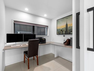 36 Kingfisher Crescent, Palmview