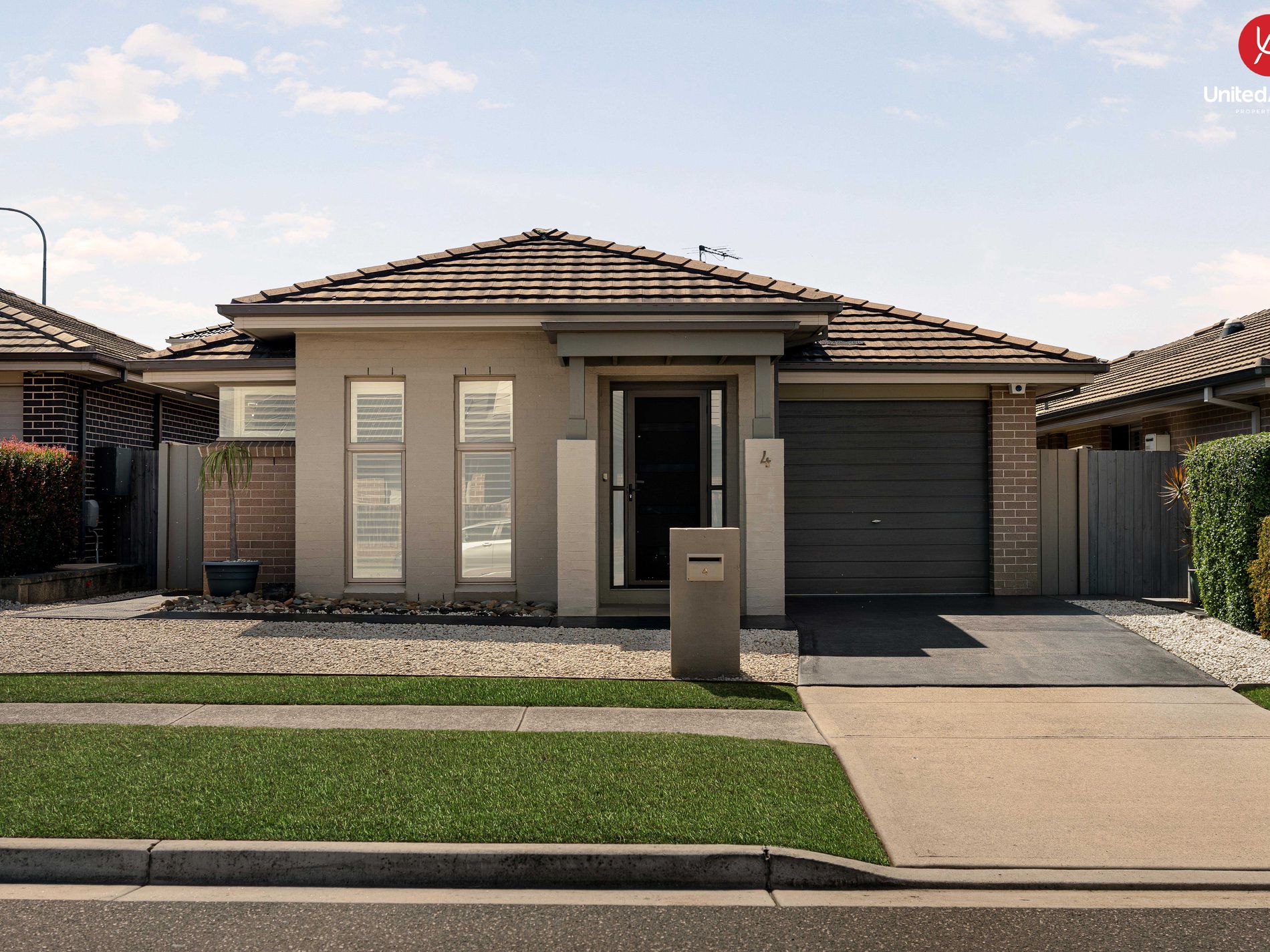 4 William Buckley Drive, Carnes Hill