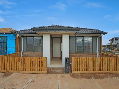 11 Taro Walk, Rockbank