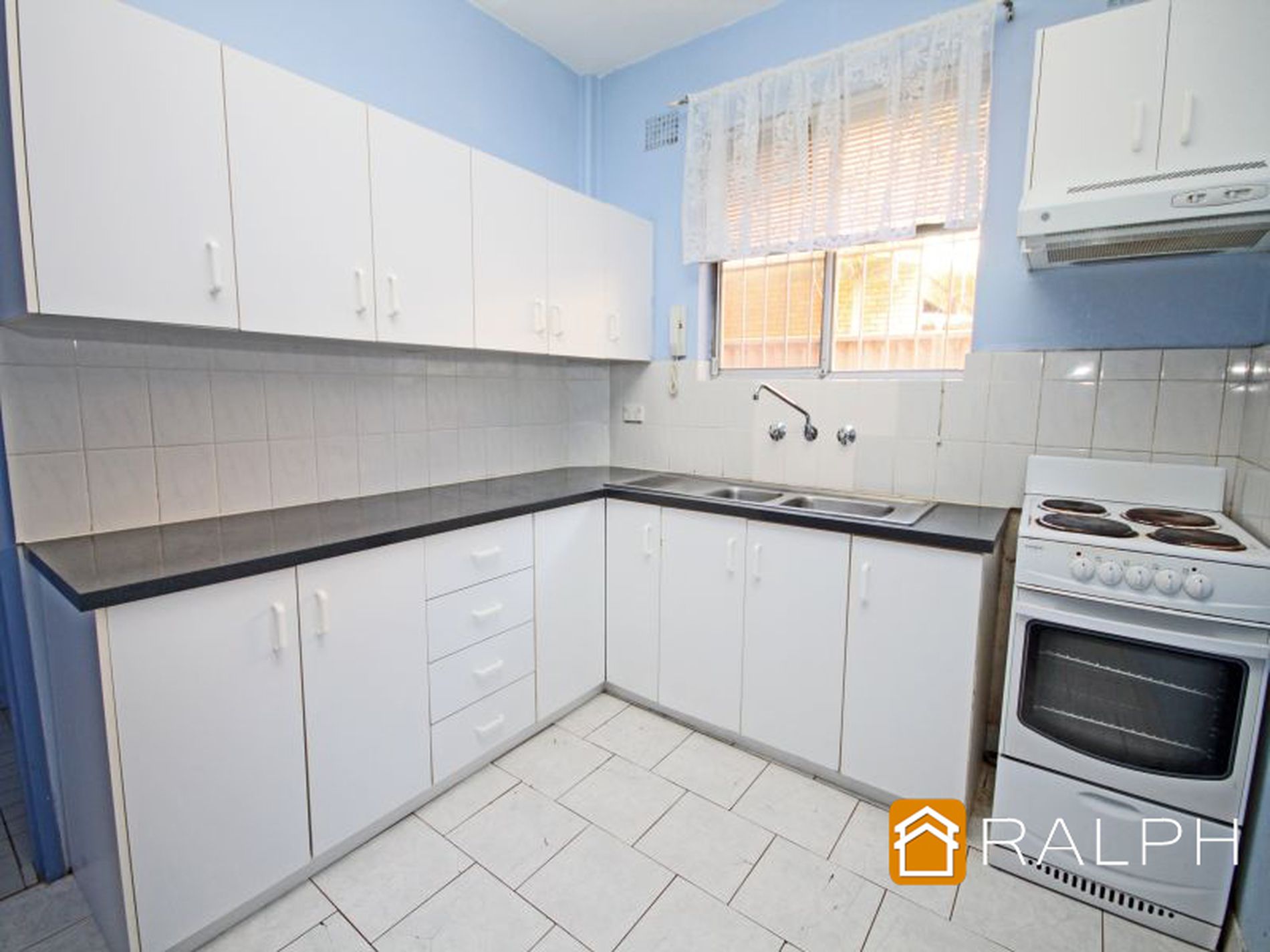 2 / 76 Ernest Street, Lakemba