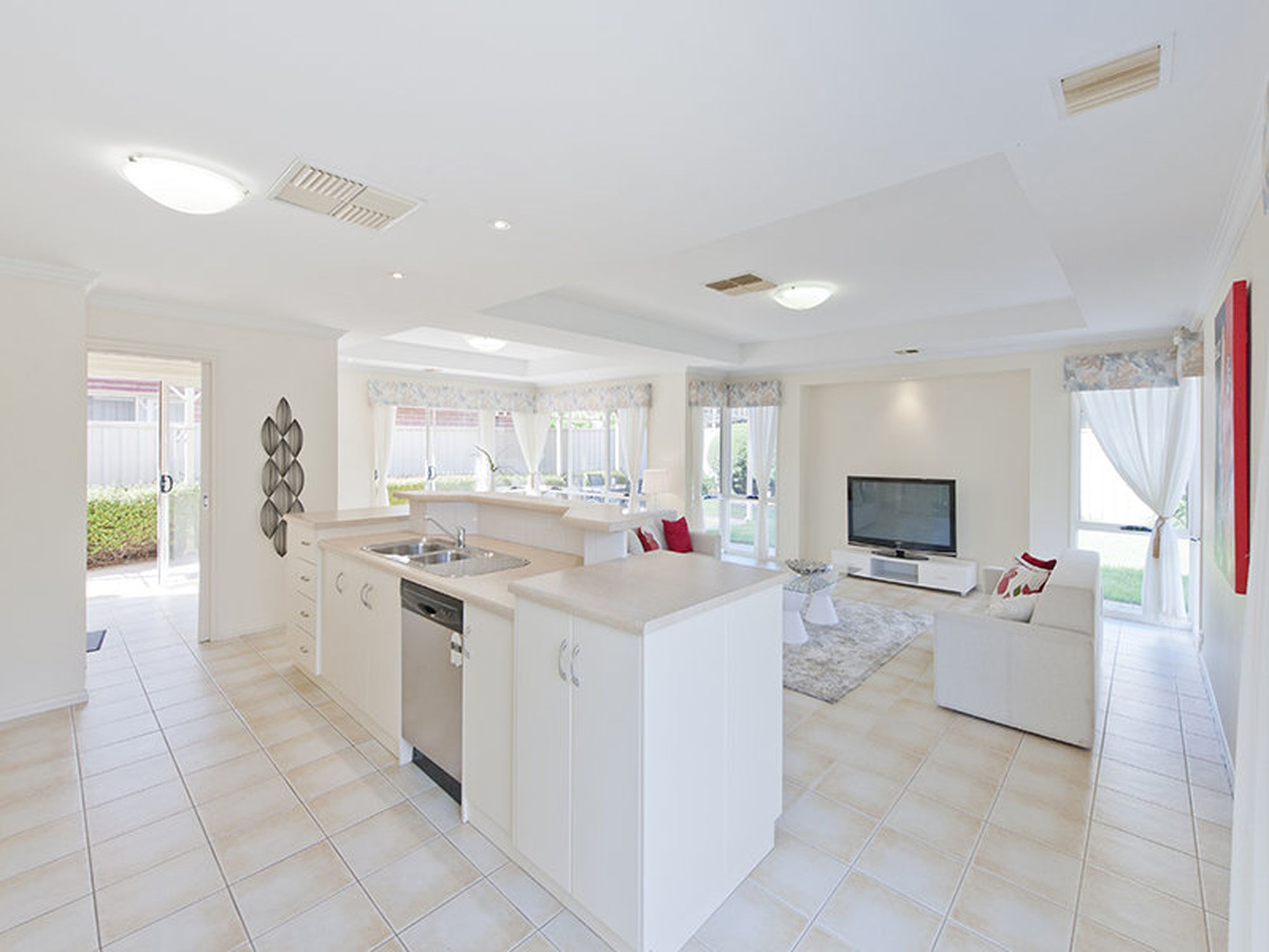 12 Northgate Parade, Northgate