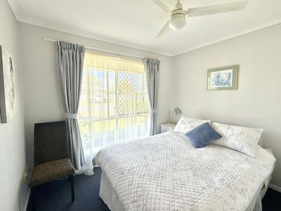 2 Merrilyn Court, Urangan