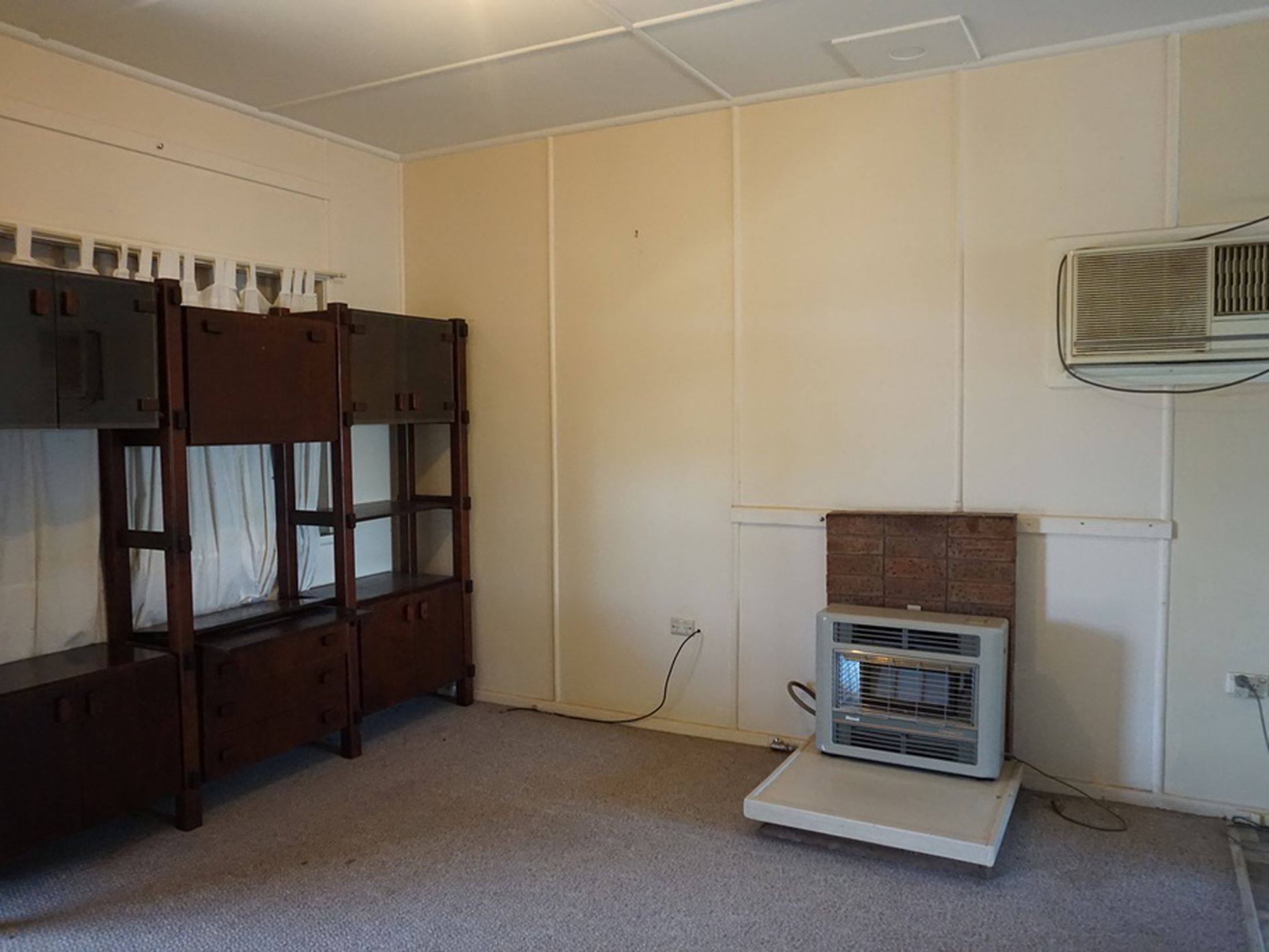 9 Chauvel Street, West Wyalong