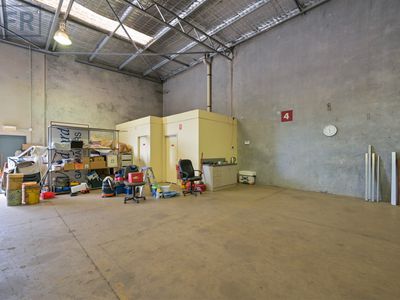 2/34 Bushland Ridge, Bibra Lake