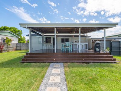8 Smith Street, West Mackay