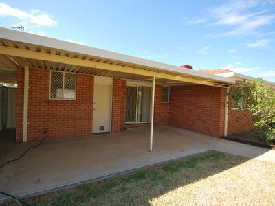6 Parkland Place, Dubbo