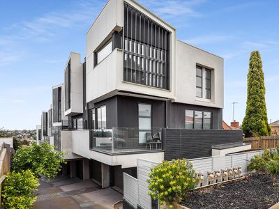 3 / 5 Bellevue Terrace, Pascoe Vale