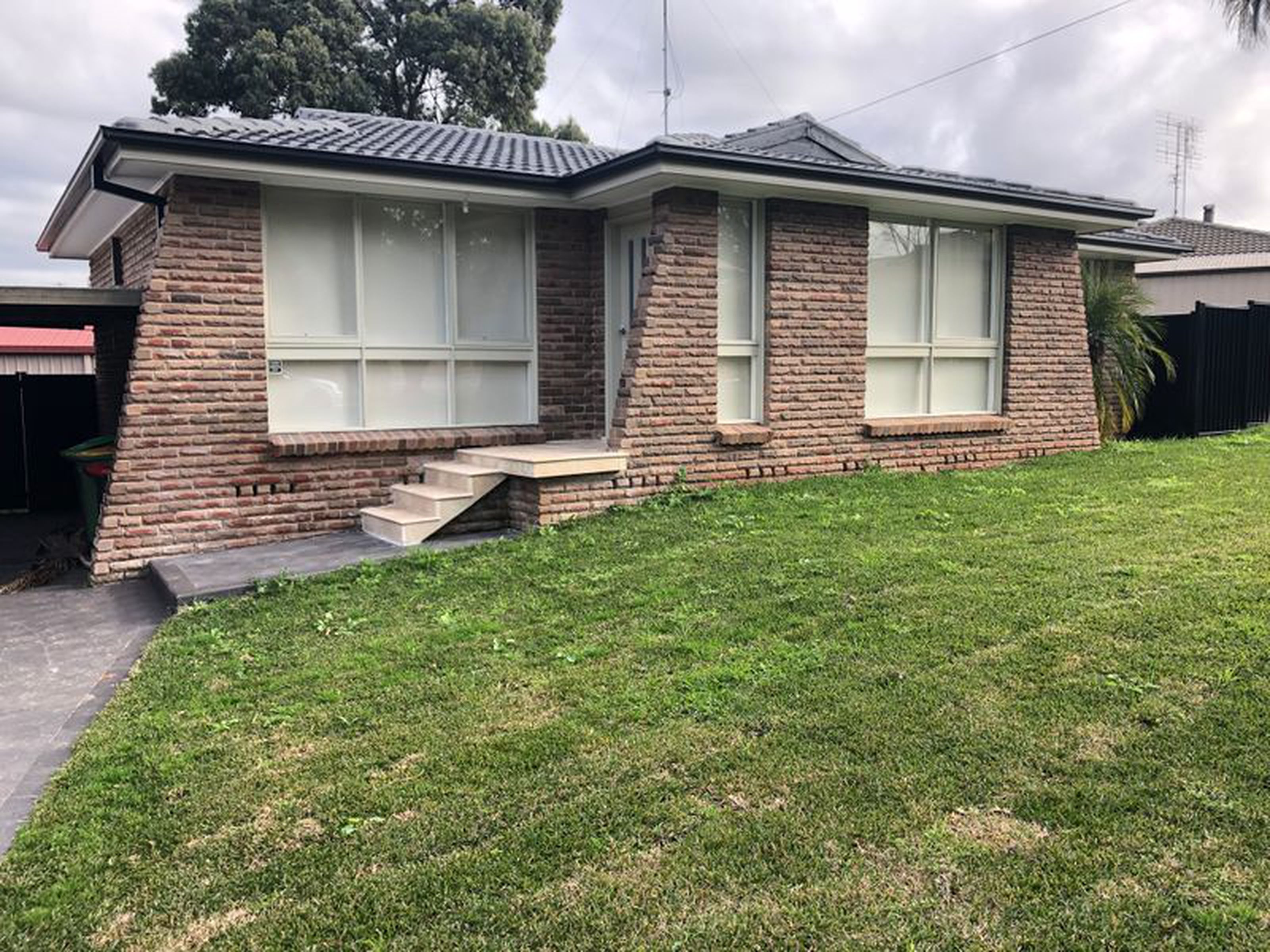 23 Lowanna Drive, SOUTH PENRITH