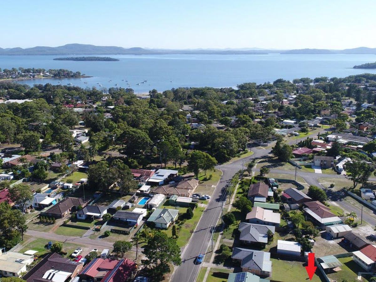 66 Clemenceau Crescent, Tanilba Bay, Tanilba Bay - Thumbnail 2