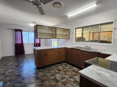 58 River Road, Gympie