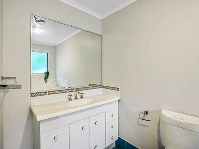 39 Stratford Park Drive, Pomona