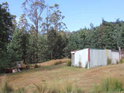 323 Dulcia Road, Gordon