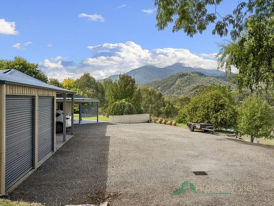 169 Simmonds Creek Road, Tawonga South