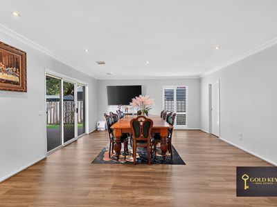 33 Lynbridge Crescent, Tarneit