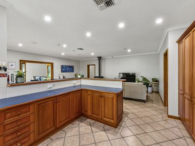 21 Mount Percy Road, Compton