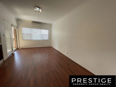 2 / 8 Queen Street, Arncliffe