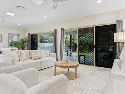 5 / 143 Bishop Road, Beachmere