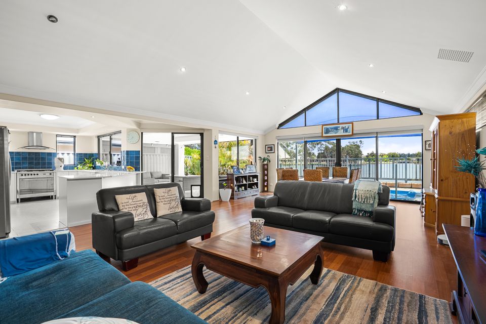 37 Rivergums Boulevard, Baldivis