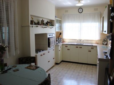 11 Olympic Parade, Kangaroo Flat