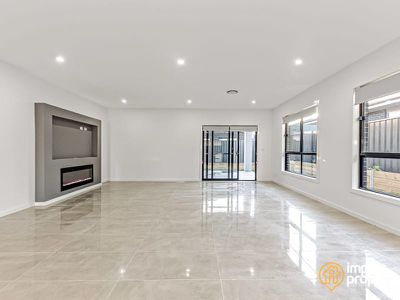 9 Marjorie Matthews Street, Taylor