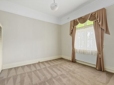 16 GOULBURN STREET, Seymour