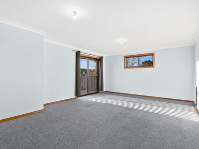 68 Devonshire Crescent, Oak Flats