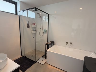 205 / 290 Keira Street, Wollongong