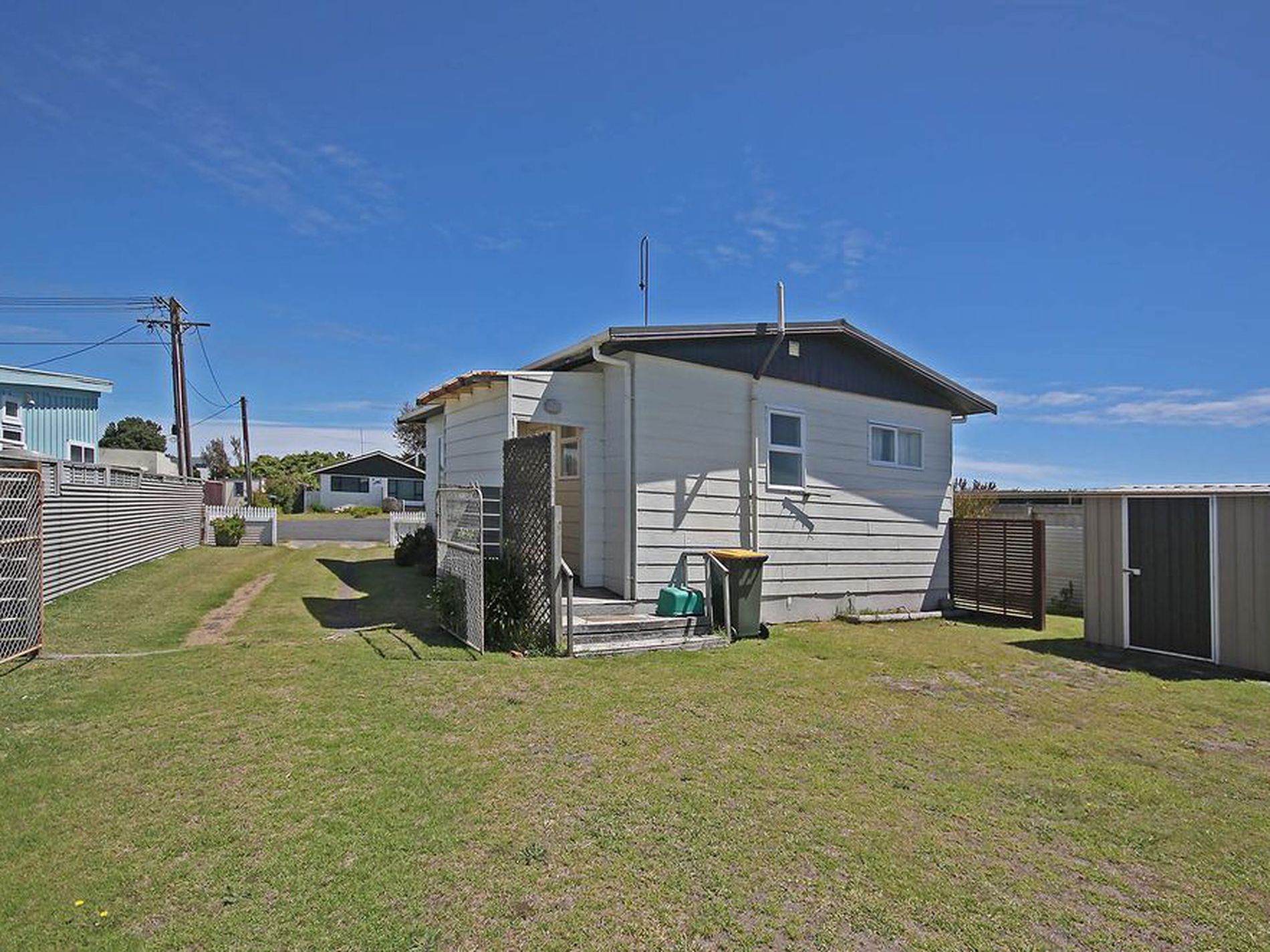 8 Hart Street, Foxton Beach