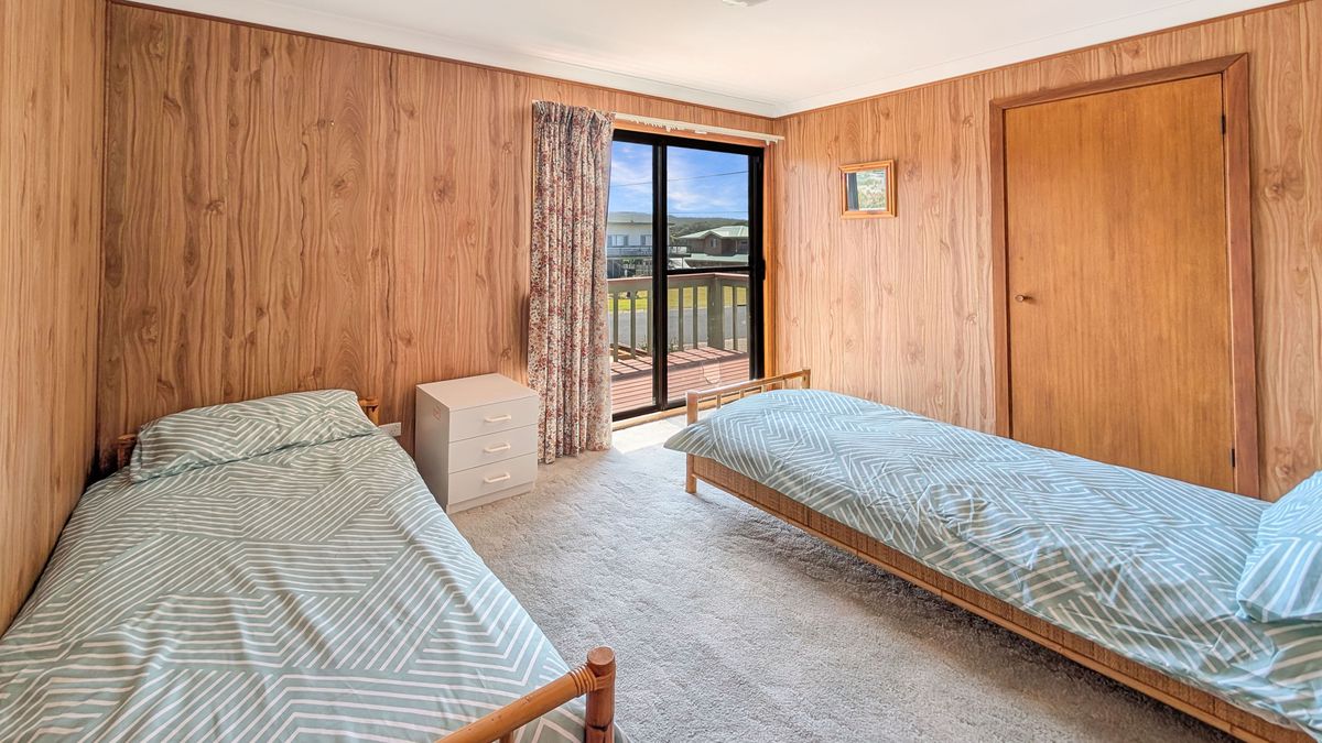 16 Kianga Parade, Kianga