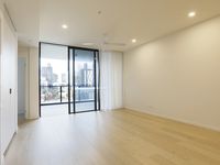 50703 / 21 Mollison Street, West End