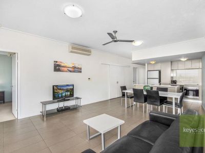 27 / 2-4 Kingsway Place, Townsville City
