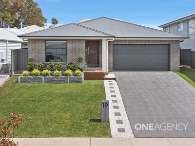 19 Wirraway Boulevard, Badagarang