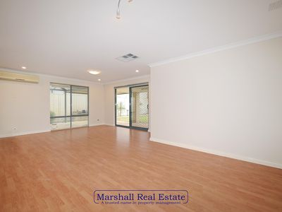 3 Allanbi Circle, Carramar