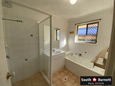 4 Dalkeith Street, Nanango