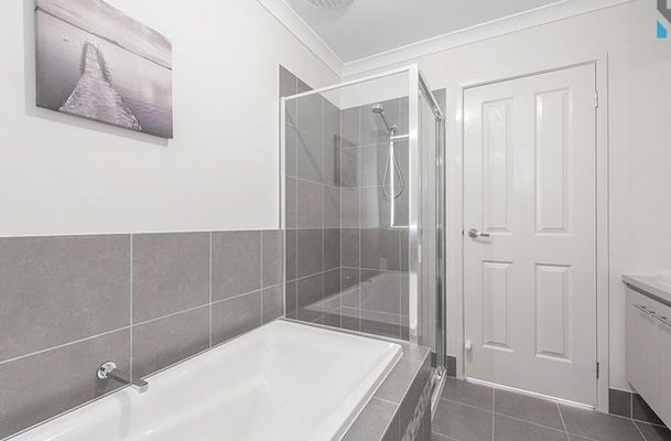 1 Silverwood Drive, Greenvale