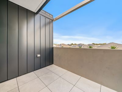 303 / 38 Cygnus Parade, Waterford