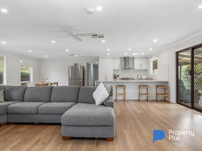 16 Rennie Street, Huntly