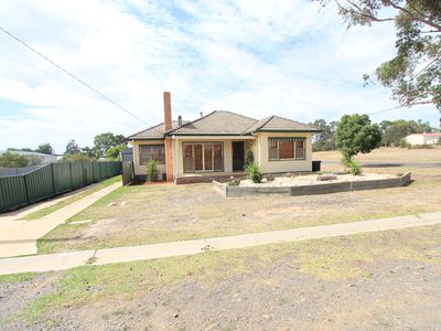 17 McMahon Street, Heathcote