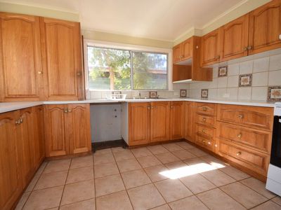 33 Crane Street, Longreach