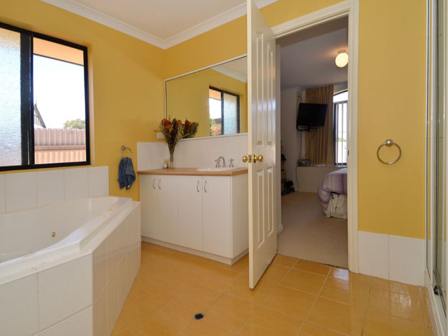 48A Crowley Gardens, Somerville