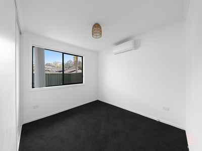 54 Seawind Terrace, Berkeley Vale