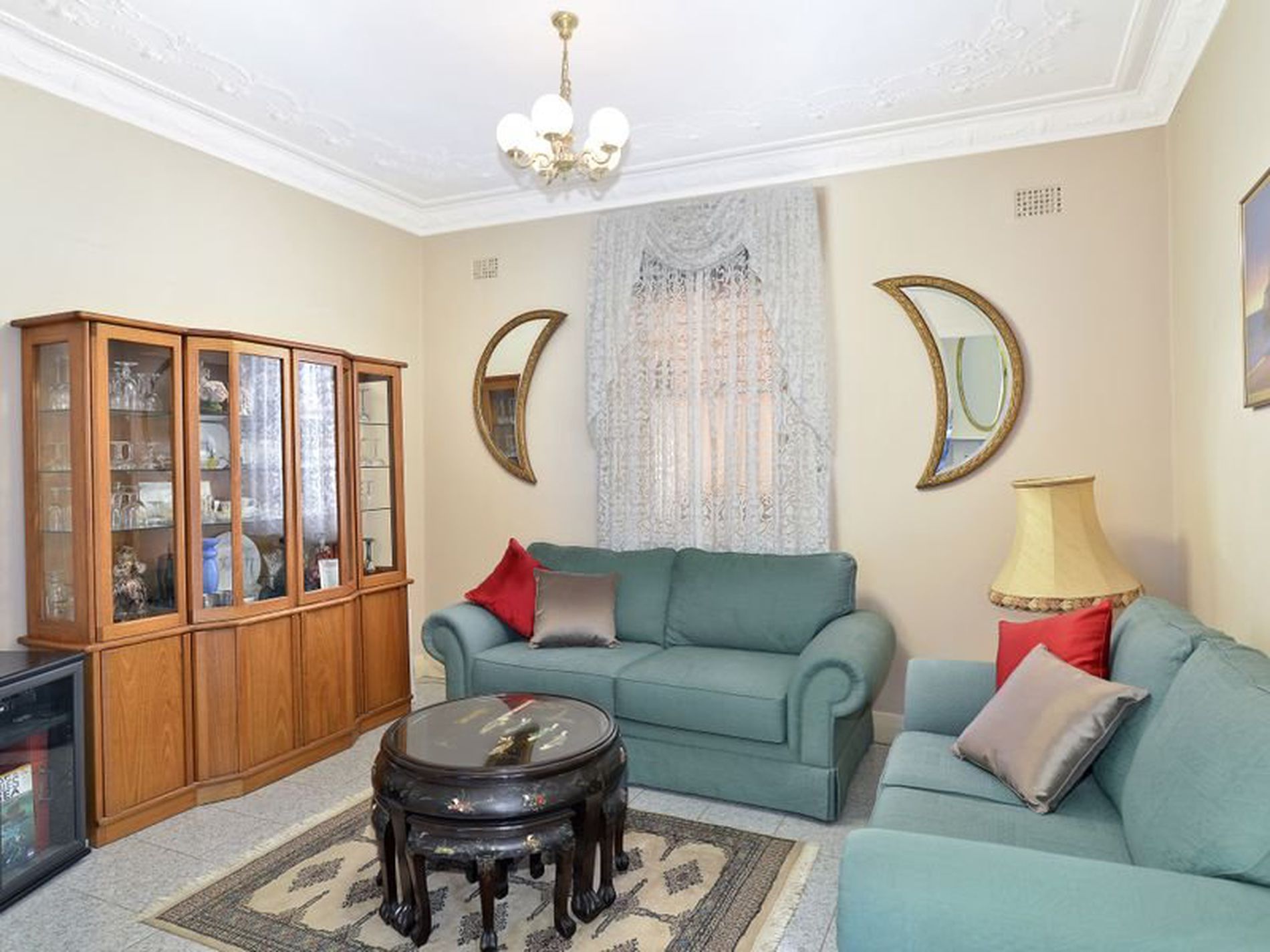 9 Frogmore Street, Mascot