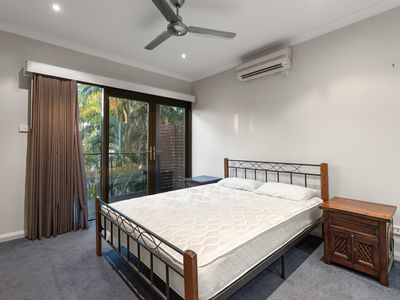4 / 7 Bagot Street, Djugun