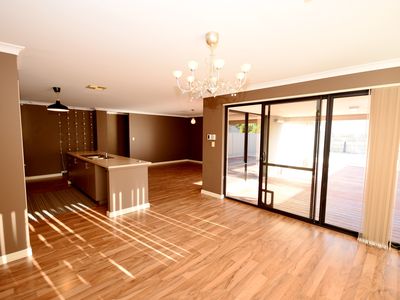 9 Astroloma Drive, Success