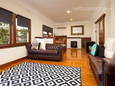 4 WILSON STREET, Wodonga